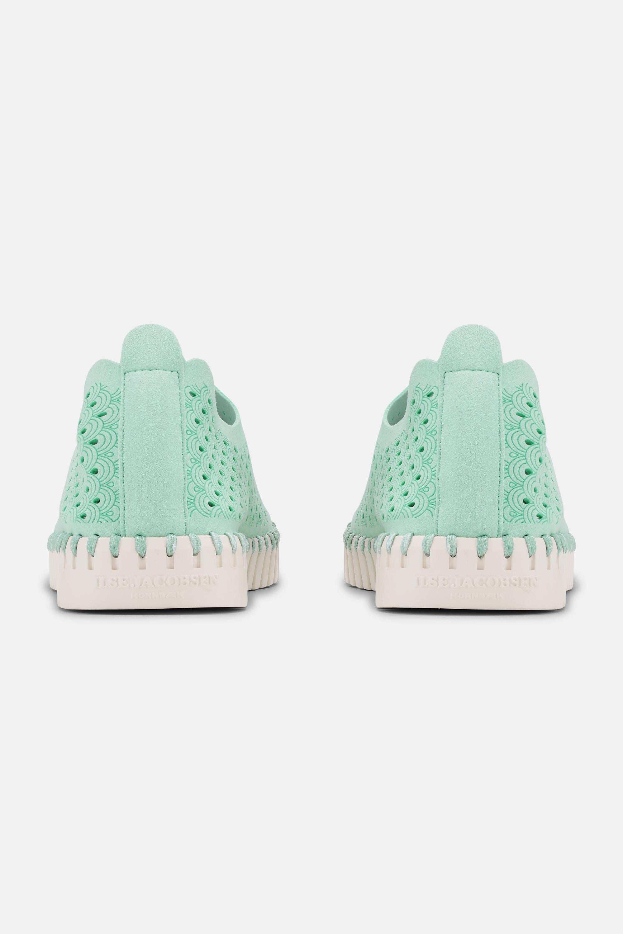 Tulip Slipper - Yucca